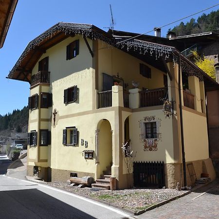 B&B La Tana Dell'Orso - Die Baerenhoehle Castello-Molina di Fiemme Eksteriør billede