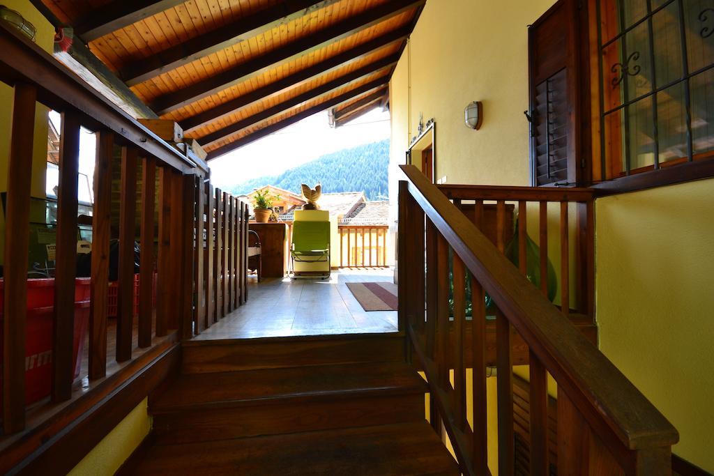 B&B La Tana Dell'Orso - Die Baerenhoehle Castello-Molina di Fiemme Værelse billede