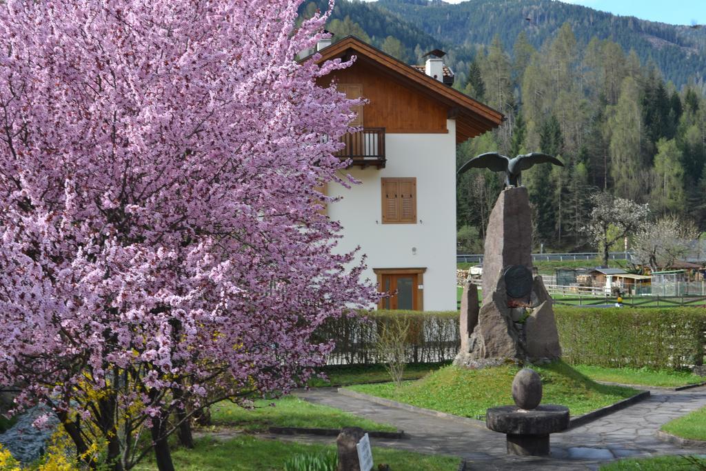 B&B La Tana Dell'Orso - Die Baerenhoehle Castello-Molina di Fiemme Eksteriør billede